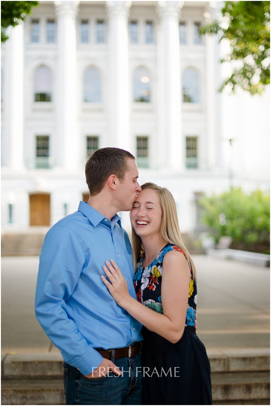 Laura & Brian – Madison Wisconsin Engagement Photography