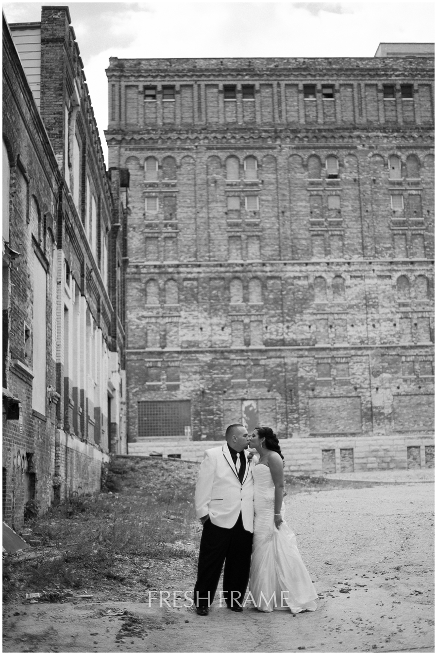 Anthony & Shannon – Husband & Wife, Milwaukee Wedding Photography