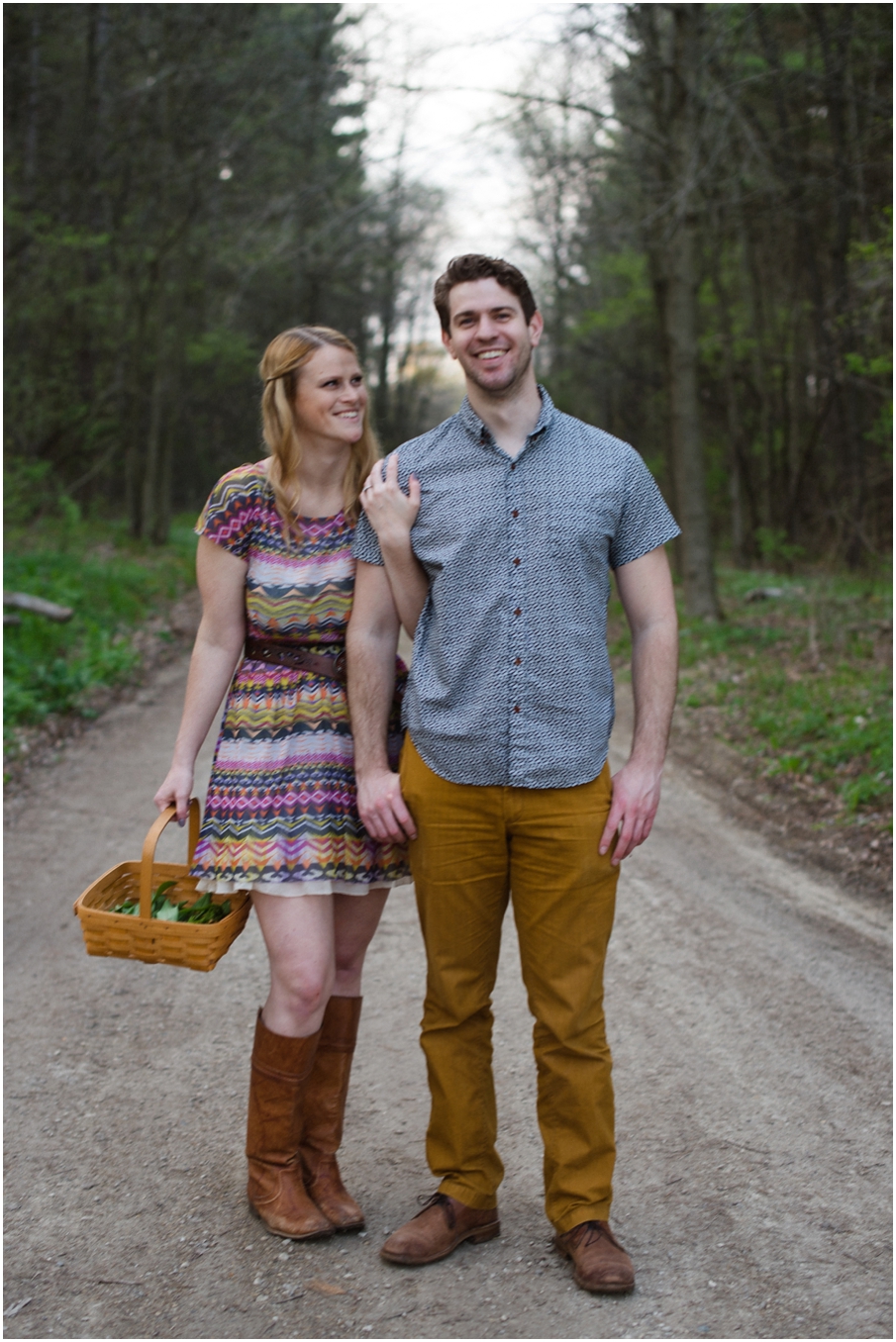 Abby & Peter – Woodsy Lifestyle Engagement Photography